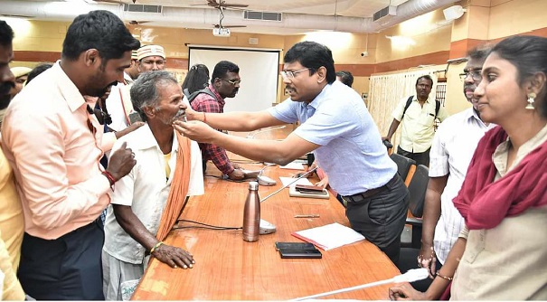திருவண்ணாமலைமாவட்ட ஆட்சியர் அலுவலகத்தில் மக்கள் குறை தீர்வு நாள்!