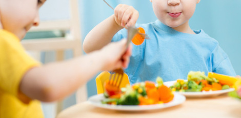 Parents must give these important foods for their kids brain health, memory, concentration etc to be good!!