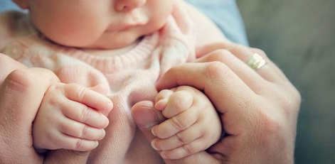 Hello Parents!! If your newborn is growing perfectly, then it will show these important signs!!
