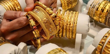 Chennai Gold Rate Today: 22K Gold Remains Stable at ₹14,750, Silver Prices Increase