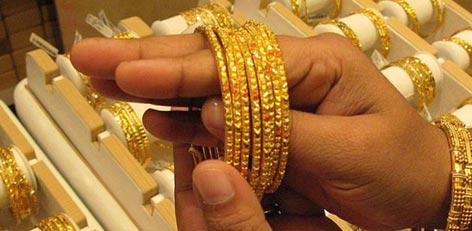 Chennai Gold Rate Today: 22K Gold Falls by ₹30, Silver Price Rises