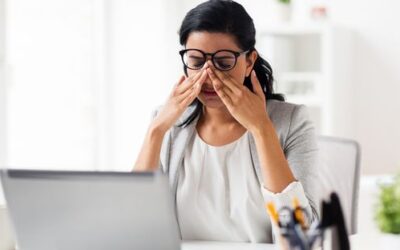Why You Should Avoid Rubbing Your Eyes Frequently