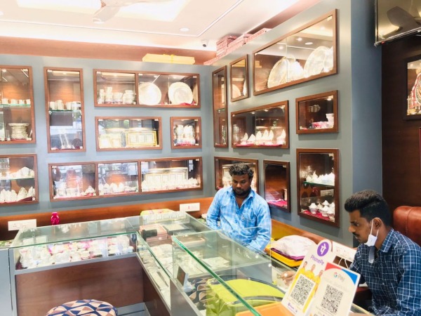photo6267140940758101779 (1) Chezian Velli Maaligai | செழியன் வெள்ளி மாளிகை