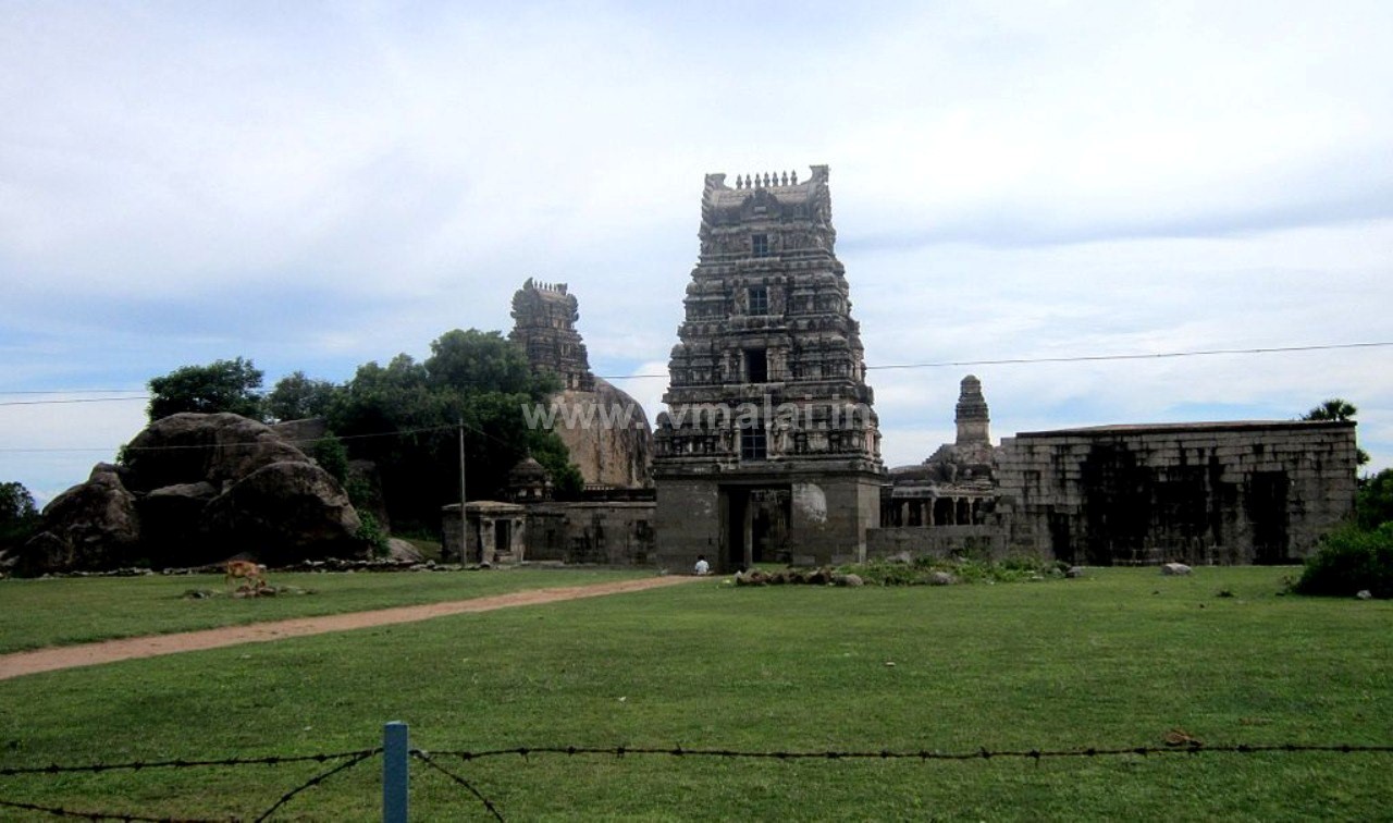 Seeyamangalam Cave Temple / சீயமங்கலம் குடைவரைக் கோயில் Seeyamangalam Cave Temple / சீயமங்கலம் குடைவரைக் கோயில்