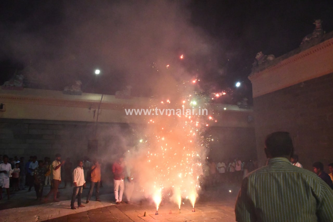 திருவண்ணாமலை அருள்மிகு அருணாசலேஸ்வரர் திருக்கோயில் சித்திரை வசந்த உற்சவம் – Day 5 திருவண்ணாமலை அருள்மிகு அருணாசலேஸ்வரர் திருக்கோயில் சித்திரை வசந்த உற்சவம் – Day 5