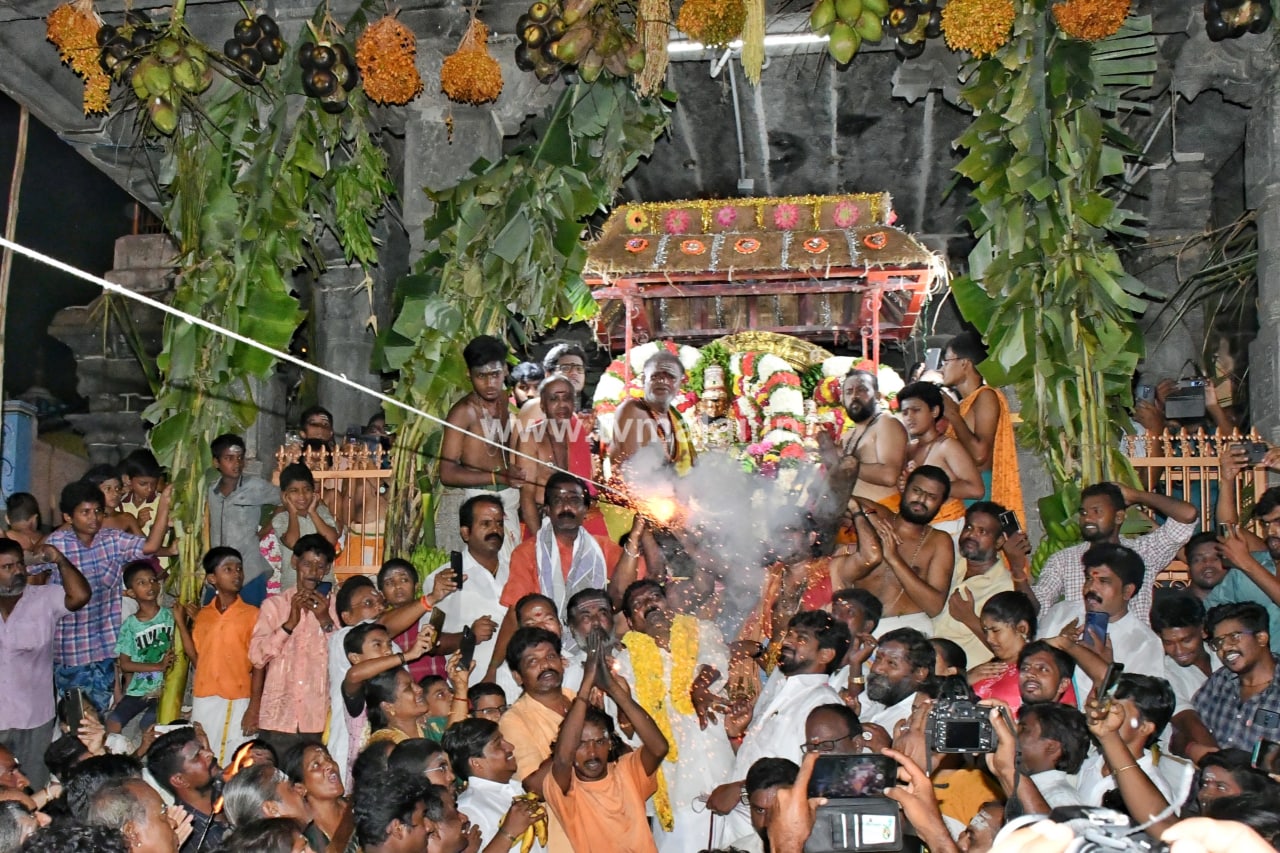 திருவண்ணாமலை அருள்மிகு அருணாசலேஸ்வரர் திருக்கோயில் சித்திரை வசந்த உற்சவம் – Day 10 திருவண்ணாமலை அருள்மிகு அருணாசலேஸ்வரர் திருக்கோயில் சித்திரை வசந்த உற்சவம் – Day 10