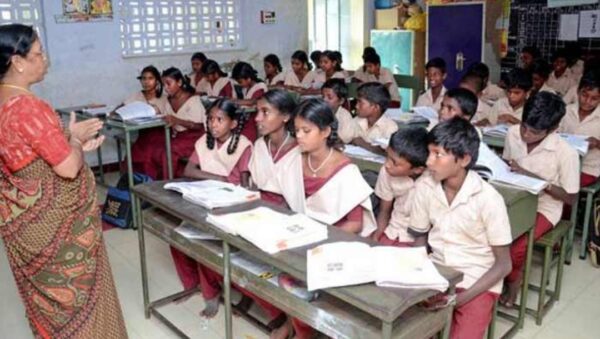 அரசு பள்ளிகளில் தற்காலிக அடிப்படையில் 13 ஆயிரம் ஆசிரியர்களை நியமனம் செய்ய பள்ளிக்கல்வித்துறை அறிவிப்பு! அரசு பள்ளிகளில் தற்காலிக அடிப்படையில் 13 ஆயிரம் ஆசிரியர்களை நியமனம் செய்ய பள்ளிக்கல்வித்துறை அறிவிப்பு!