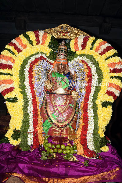 அருள்மிகு அண்ணாமலையார் திருக்கோயிலில் இன்று ஆடிப்பூரம் விழா கொடியேற்றம்! அருள்மிகு அண்ணாமலையார் திருக்கோயிலில் இன்று ஆடிப்பூரம் விழா கொடியேற்றம்!