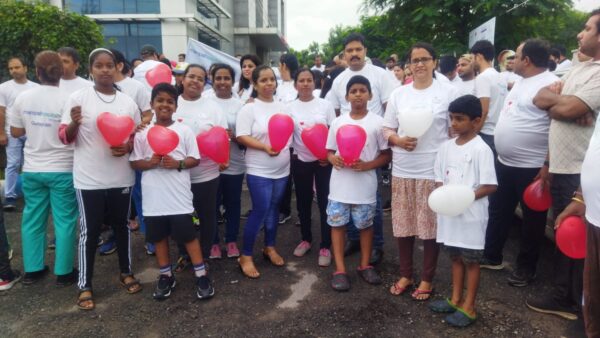 Manipal Hospitals organizes a walkathon to raise awareness about heart health