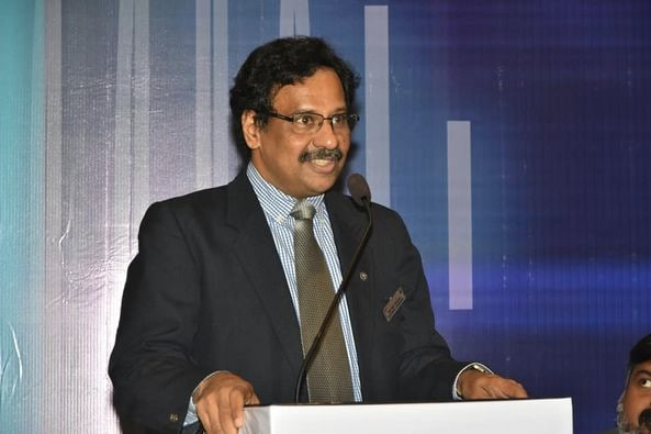 Renovated bookshop of Emerald Publishers: to be inaugurated by South Chennai Member of Parliament Thamizhachi Thangapandiyan! Renovated bookshop of Emerald Publishers: to be inaugurated by South Chennai Member of Parliament Thamizhachi Thangapandiyan!