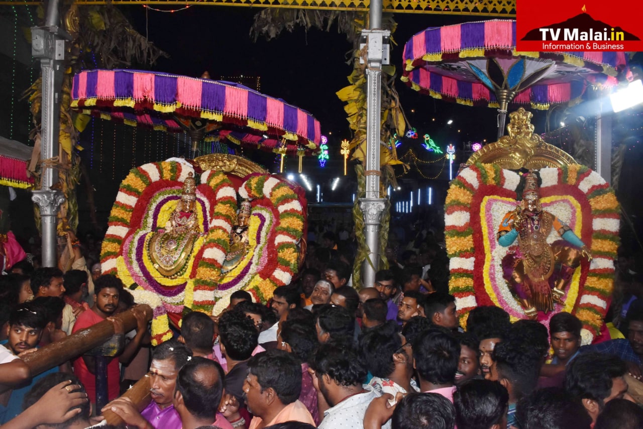 திருவண்ணாமலை கார்த்திகை தீபம் திருவிழா 2022 – மூன்றாம் நாள் இரவு! திருவண்ணாமலை கார்த்திகை தீபம் திருவிழா 2022 – மூன்றாம் நாள் இரவு!