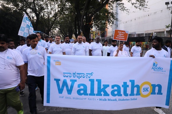 Apollo Hospitals organises a walkathon to raise awareness about Diabetes Apollo Hospitals organises a walkathon to raise awareness about Diabetes