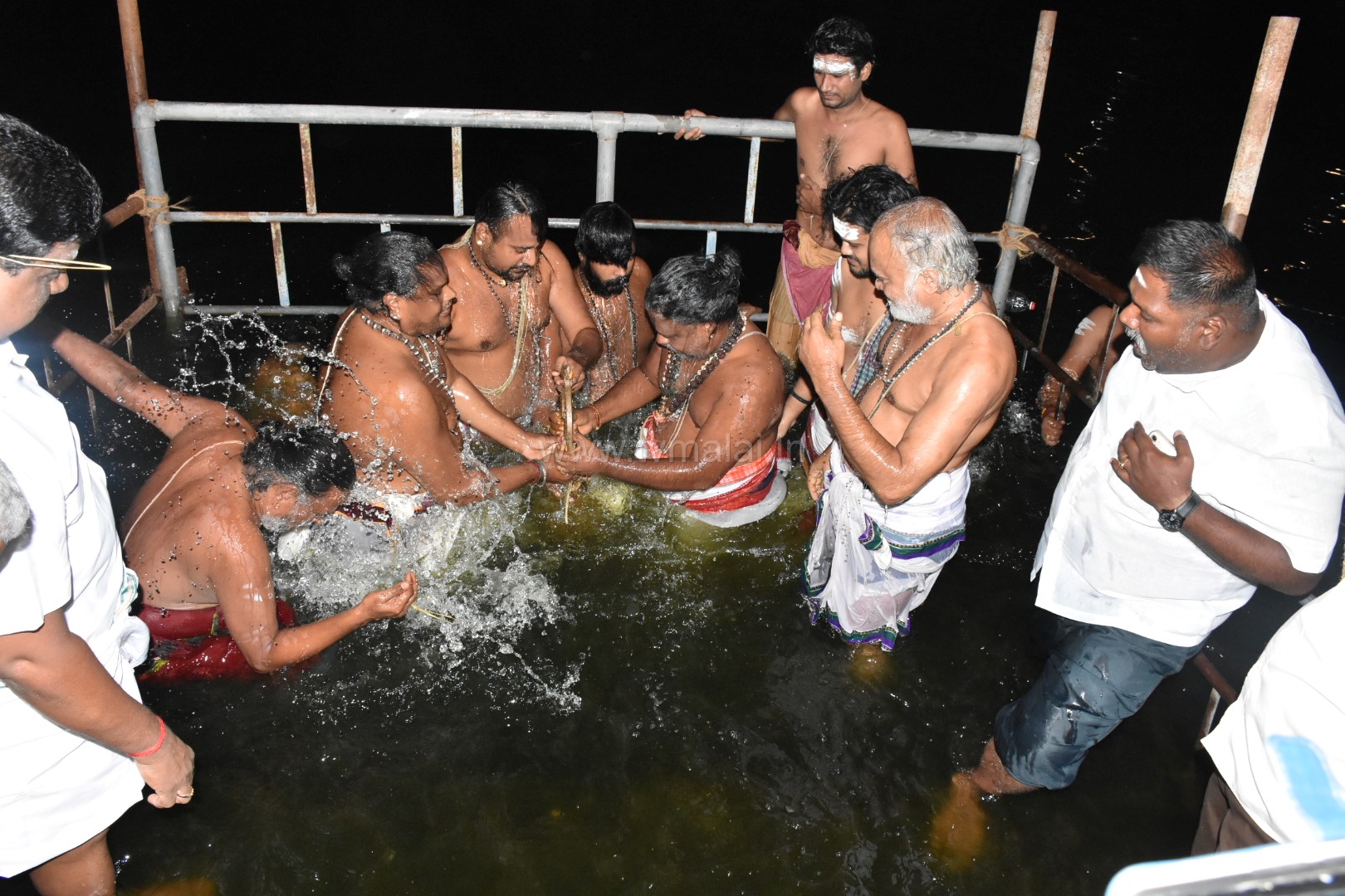 திருவண்ணாமலை அண்ணாமலையார் திருக்கோயிலில் தீர்த்தவாரி!