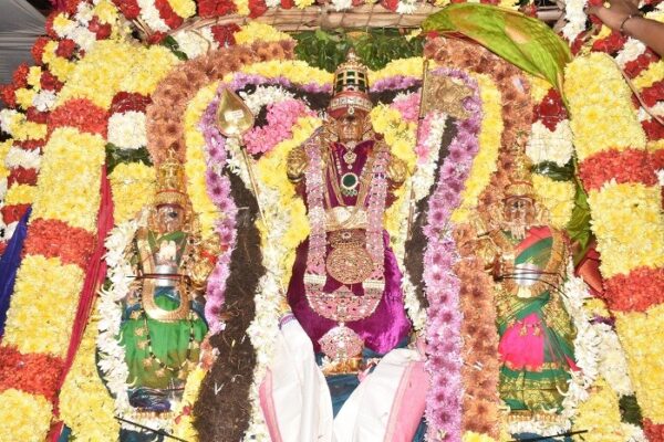 திருவண்ணாமலை கார்த்திகை தீபத் திருவிழா - சுப்பிரமணியர் தெப்பல் உற்சவம்!