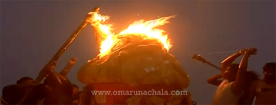 Karthigai Deepam 2022 : Maha Deepam lit atop Annamalaiyar Hills