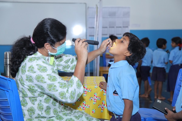 Sandalwood actress Pranita Subhash launches ‘Parthi Well Woman Clinic’ at Aster RV Hospital