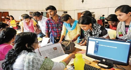 அரசு கலை, அறிவியல் கல்லூரிகளில் மாணவர் சேர்க்கைக்கான பொதுப்பிரிவு கலந்தாய்வு இன்று தொடங்கியது! அரசு கலை, அறிவியல் கல்லூரிகளில் மாணவர் சேர்க்கைக்கான பொதுப்பிரிவு கலந்தாய்வு இன்று தொடங்கியது!