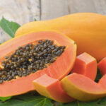 Be careful!! Never eat papaya fruit with these foods as you could get health issues!!