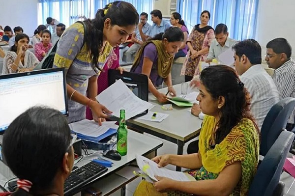 தமிழ்நாடு அரசு பி.எட் பட்டப் படிப்புகளுக்கான மாணவர் சேர்க்கைக்கு இன்று முதல் விண்ணப்பிக்கலாம்! தமிழ்நாடு அரசு பி.எட் பட்டப் படிப்புகளுக்கான மாணவர் சேர்க்கைக்கு இன்று முதல் விண்ணப்பிக்கலாம்!