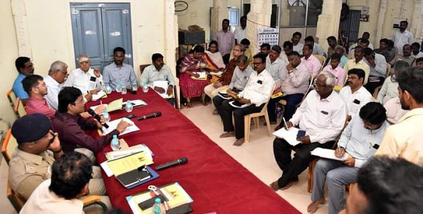 திருவண்ணாமலை திருக்கார்திகை தீபத்திருவிழா 2023 முன்னேற்பாடு பணிகள் குறித்து ஆலோசனைக் கூட்டம்! திருவண்ணாமலை திருக்கார்திகை தீபத்திருவிழா 2023 முன்னேற்பாடு பணிகள் குறித்து ஆலோசனைக் கூட்டம்!