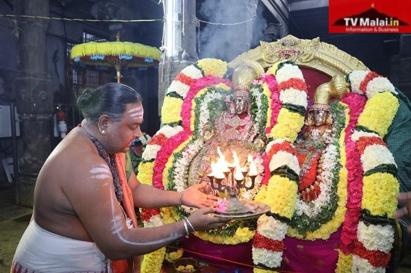 அண்ணாமலையார் திருக்கோயிலில் நேற்று (12.01.2024 ) உத்திராயண காலம் பிரம்மோற்சவம் 7 – ஆம் நாள் காலை!