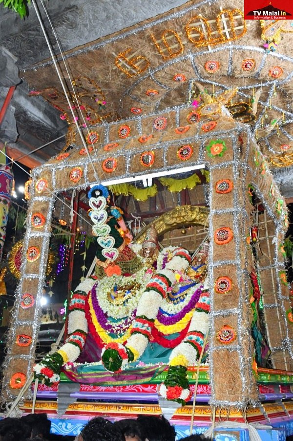திருவண்ணாமலை அருள்மிகு அருணாசலேஸ்வரர் திருக்கோயில் சித்திரை வசந்த உற்சவம் நான்காம் நாள்! திருவண்ணாமலை அருள்மிகு அருணாசலேஸ்வரர் திருக்கோயில் சித்திரை வசந்த உற்சவம் நான்காம் நாள்!