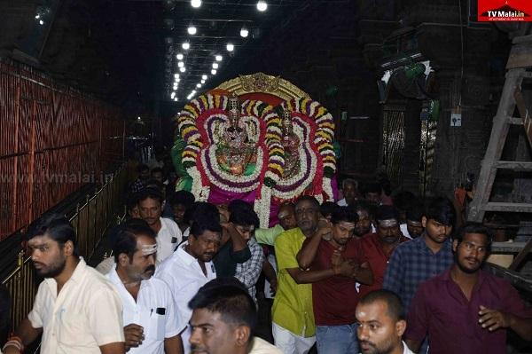 திருவண்ணாமலை அண்ணாமலையார் திருக்கோவிலில் ஆனி பிரம்மோற்சவ விழா கொடியேற்றத்துடன் தொடக்கம்! திருவண்ணாமலை அண்ணாமலையார் திருக்கோவிலில் ஆனி பிரம்மோற்சவ விழா கொடியேற்றத்துடன் தொடக்கம்!