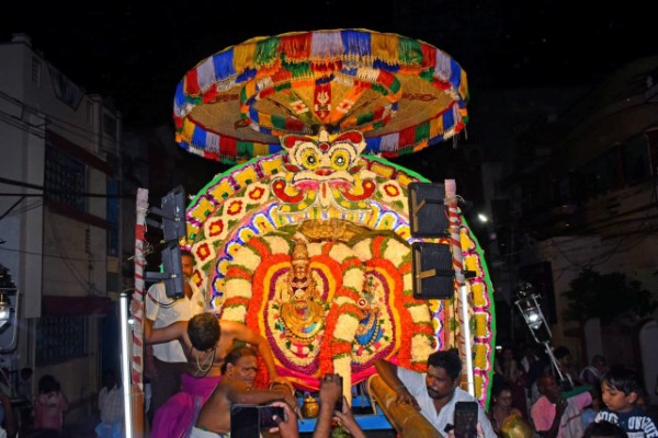 திருவண்ணாமலை அண்ணாமலையார் திருக்கோவிலில் பங்குனி உத்திர திருக்கல்யாண வைபவம்! திருவண்ணாமலை அண்ணாமலையார் திருக்கோவிலில் பங்குனி உத்திர திருக்கல்யாண வைபவம்!