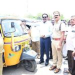 திருவண்ணாமலை மாவட்ட ஆட்சியர் ஆட்டோக்களுக்கு QR Code வசதியை துவக்கி வைத்தார்!