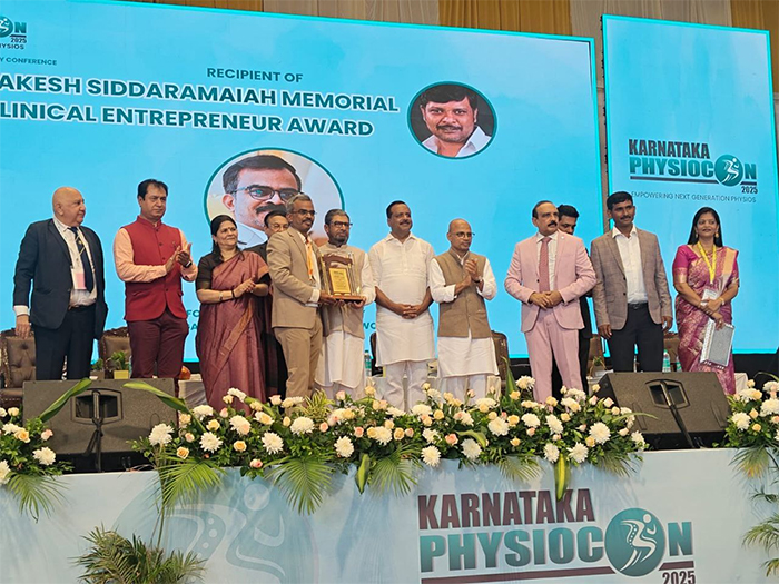 Dr. Dhanajeyan Jayavel Honored with Physio-Entrepreneur Award at Karnataka Physiocon 2025 Dr. Dhanajeyan Jayavel Honored with Physio-Entrepreneur Award at Karnataka Physiocon 2025