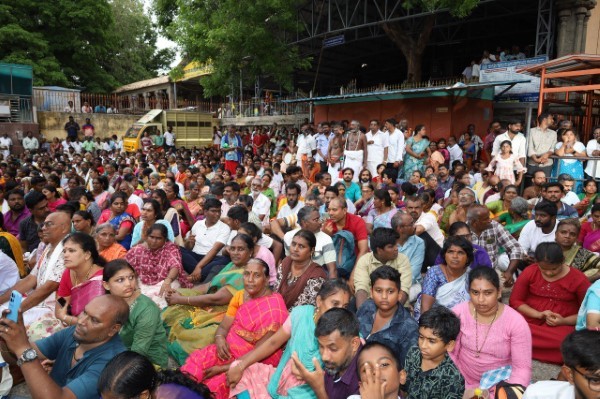 திருவண்ணாமலை அருணாச்சலேஸ்வரர் கோவிலில் வைகாசி மாத அமாவாசை பிரதோஷம்! திருவண்ணாமலை அருணாச்சலேஸ்வரர் கோவிலில் வைகாசி மாத அமாவாசை பிரதோஷம்!