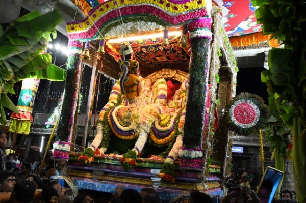திருவண்ணாமலை அருள்மிகு அருணாசலேஸ்வரர் திருக்கோயில் சித்திரை வசந்த உற்சவம் – Day 8 திருவண்ணாமலை அருள்மிகு அருணாசலேஸ்வரர் திருக்கோயில் சித்திரை வசந்த உற்சவம் – Day 8