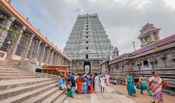 Hindi speaking tourist guides in Tiruvannamalai