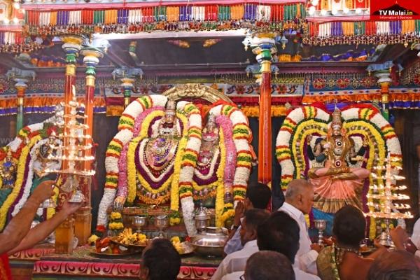 திருவண்ணாமலை அருள்மிகு அண்ணாமலையார் திருக்கோயிலில் கார்த்திகை தீபத் திருவிழா 2025 – இரண்டாம் நாள் இரவு!
