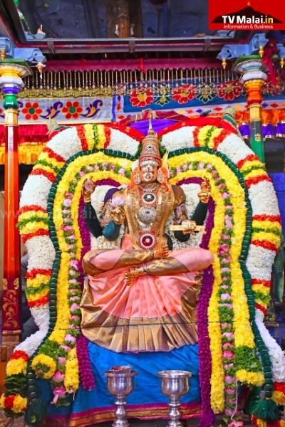 திருவண்ணாமலை அருள்மிகு அண்ணாமலையார் திருக்கோயிலில் கார்த்திகை தீபத் திருவிழா 2025 – இரண்டாம் நாள் இரவு!