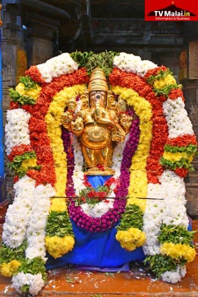 திருவண்ணாமலை அருள்மிகு அண்ணாமலையார் திருக்கோயிலில் கார்த்திகை தீபத் திருவிழா 2025 – இரண்டாம் நாள் இரவு!