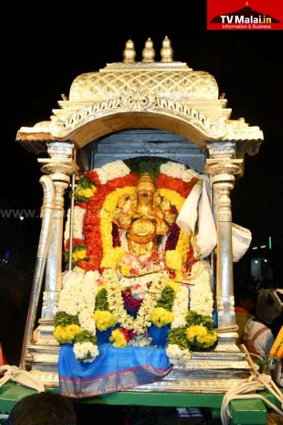 திருவண்ணாமலை அருள்மிகு அண்ணாமலையார் திருக்கோயிலில் கார்த்திகை தீபத் திருவிழா 2025 – இரண்டாம் நாள் இரவு!