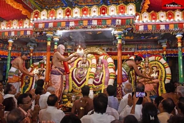 திருவண்ணாமலை அருள்மிகு அண்ணாமலையார் திருக்கோயிலில் கார்த்திகை தீபத் திருவிழா 2025 – இரண்டாம் நாள் இரவு!