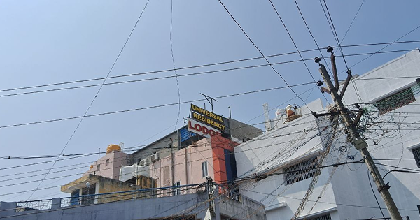 Residencies / Hotels / Homestays in Tiruvannamalai Residencies / Hotels / Homestays in Tiruvannamalai