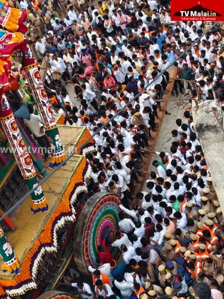 திருவண்ணாமலை கார்த்திகை தீபத் திருவிழா 2025 ஏழாம் நாள் பஞ்ச மூர்த்திகள் மகா தேரோட்டம்!