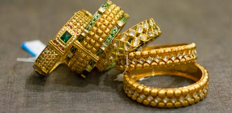 Chennai Gold Rate Today: 22K Price Drops by ₹130, Silver Falls ₹5